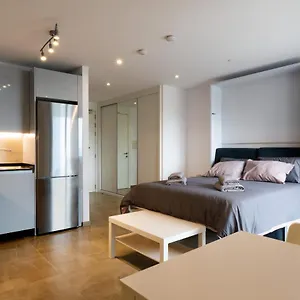 E1 Rock View Studio9 -hosted By Sweetstay Apartment